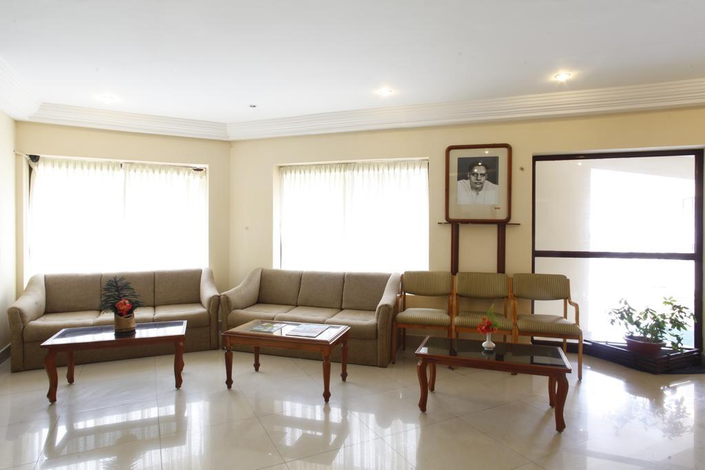 Michaels Inn Thekkady Exterior foto